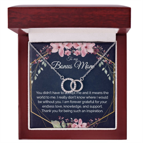Bonus Mom Jewelry Dainty Circles Necklace Interlocking Hoops - Meaningful Cards