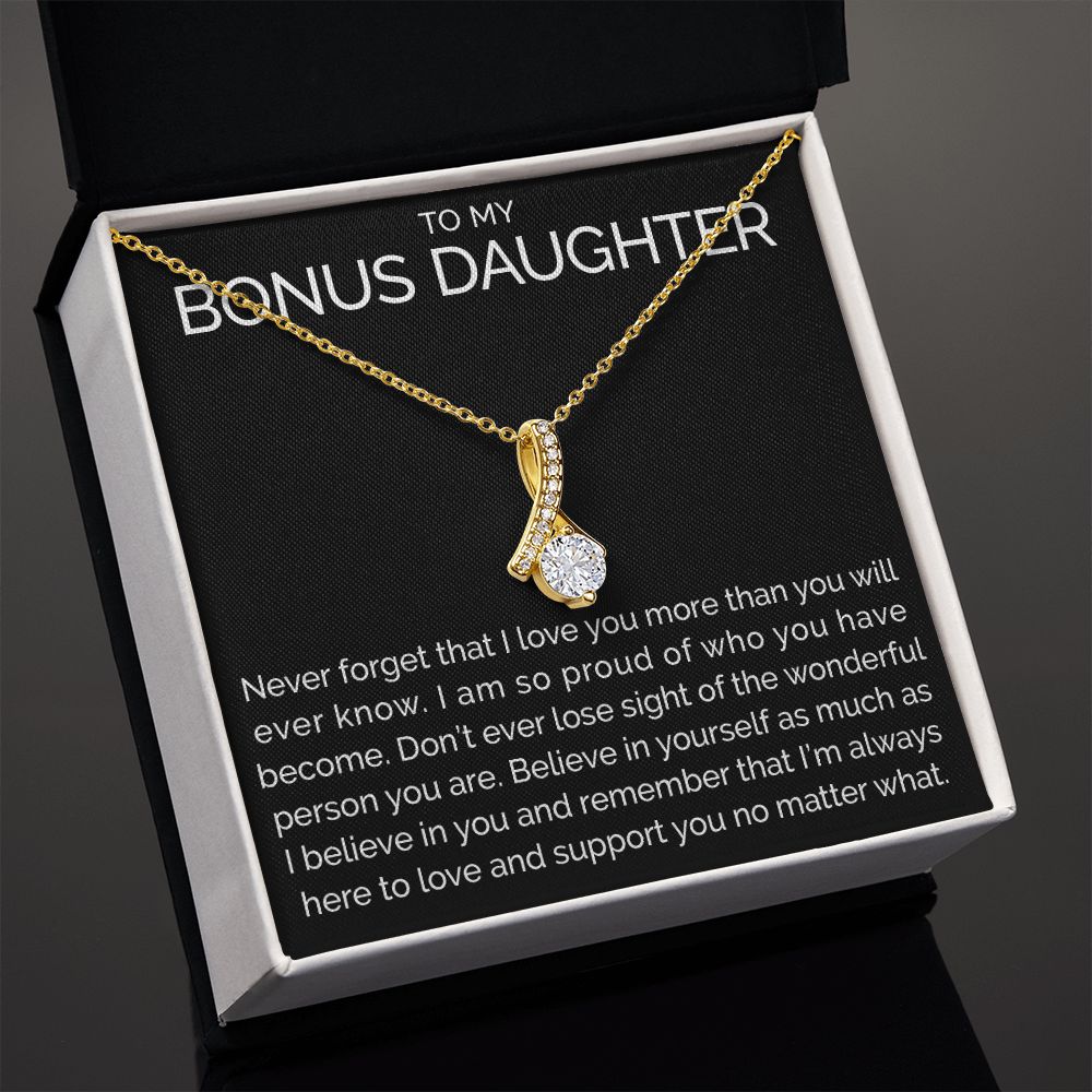 Meaningful To my bonus daughter necklace with thoughtful message - Meaningful Cards