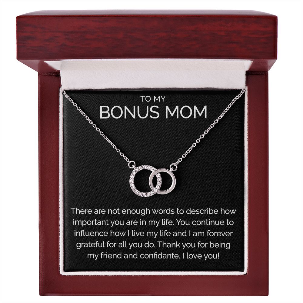 Meaningful To my bonus mom connected hoops necklace - Meaningful Cards