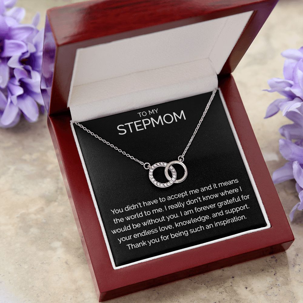 Meaningful To my stepmom connected hoops necklace - Meaningful Cards