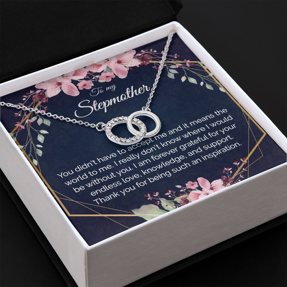 Stepmother Jewelry Dainty Circles Necklace Interlocking Hoops - Meaningful Cards